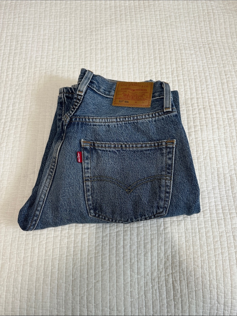 Levi's Women's Straight Leg Jeans — Dark Blue Wash